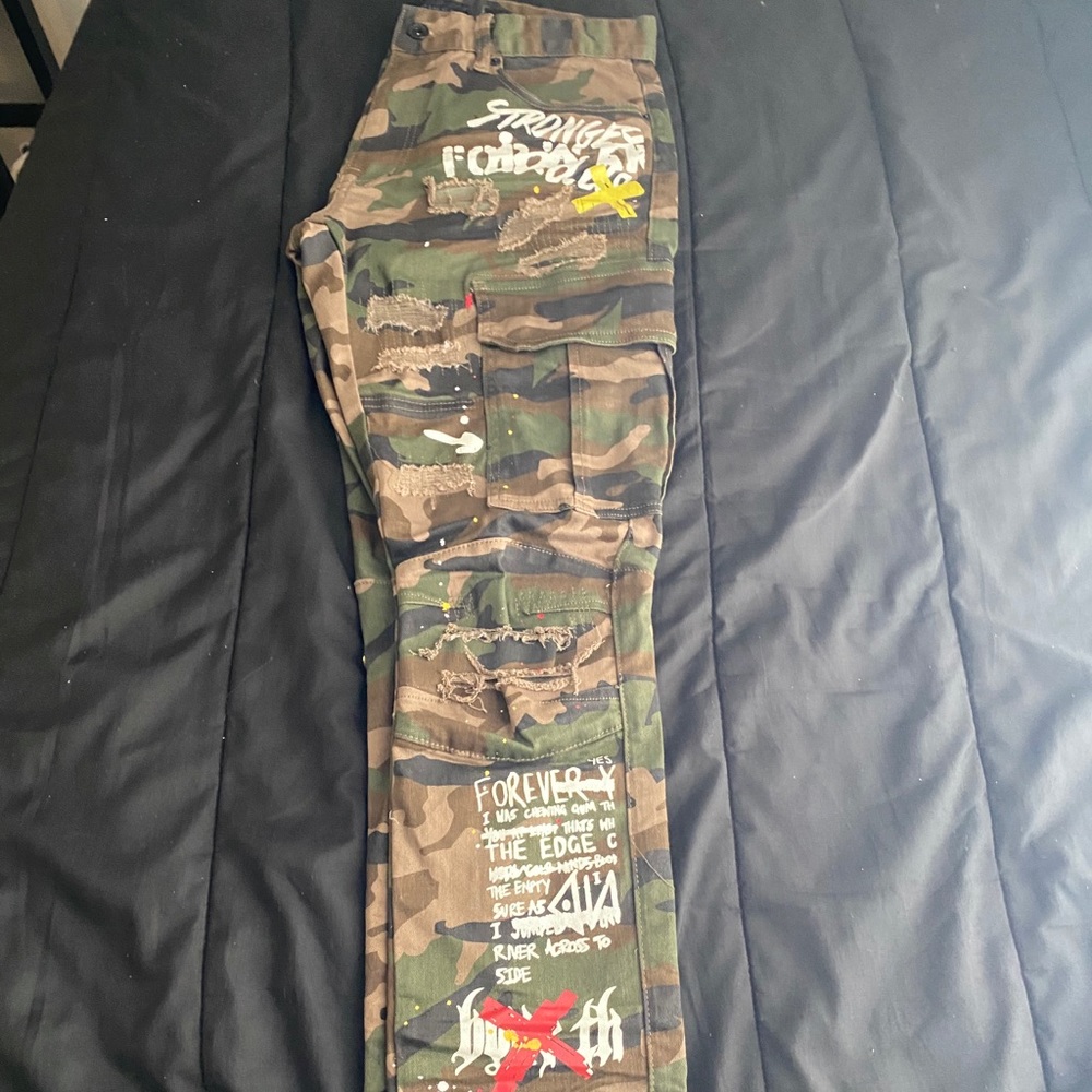 Camo jeans! - Picture 2 of 4